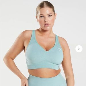 Gymshark Vital Seamless 2.0 V Neck Sports Bra - Pearl Blue Marl - Extra Small